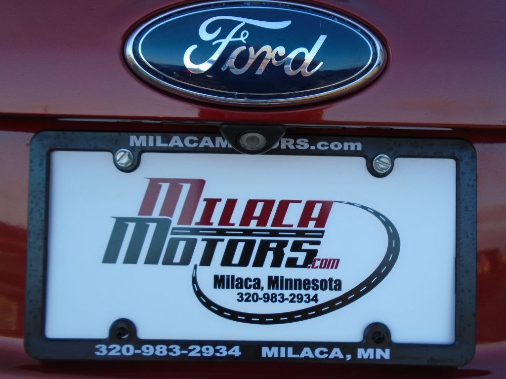 Photo 11 of this FORD ESCAPE