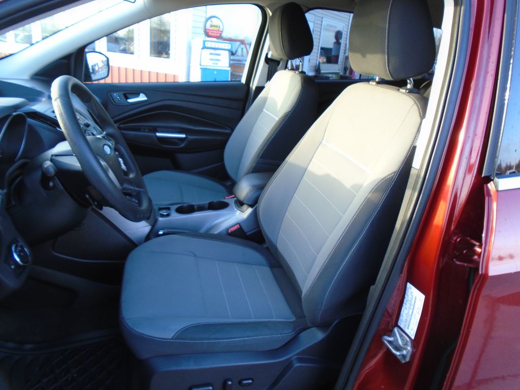 Photo 15 of this FORD ESCAPE