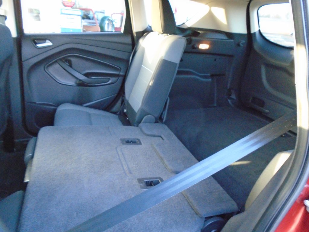 Photo 24 of this FORD ESCAPE