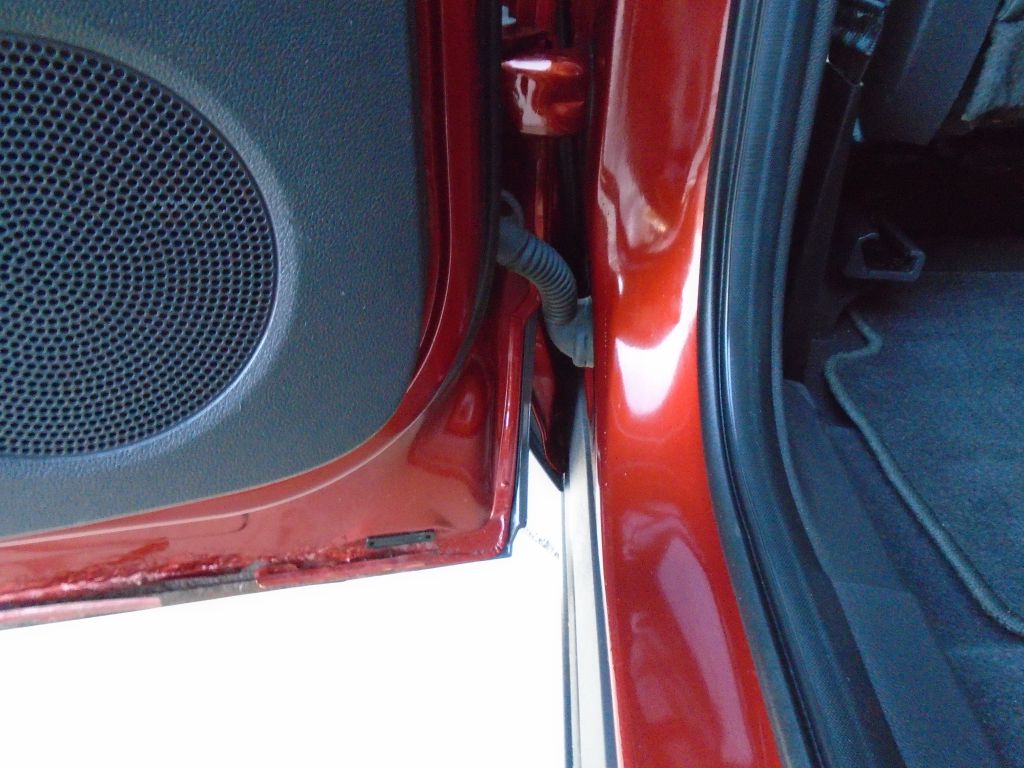 Photo 29 of this FORD ESCAPE