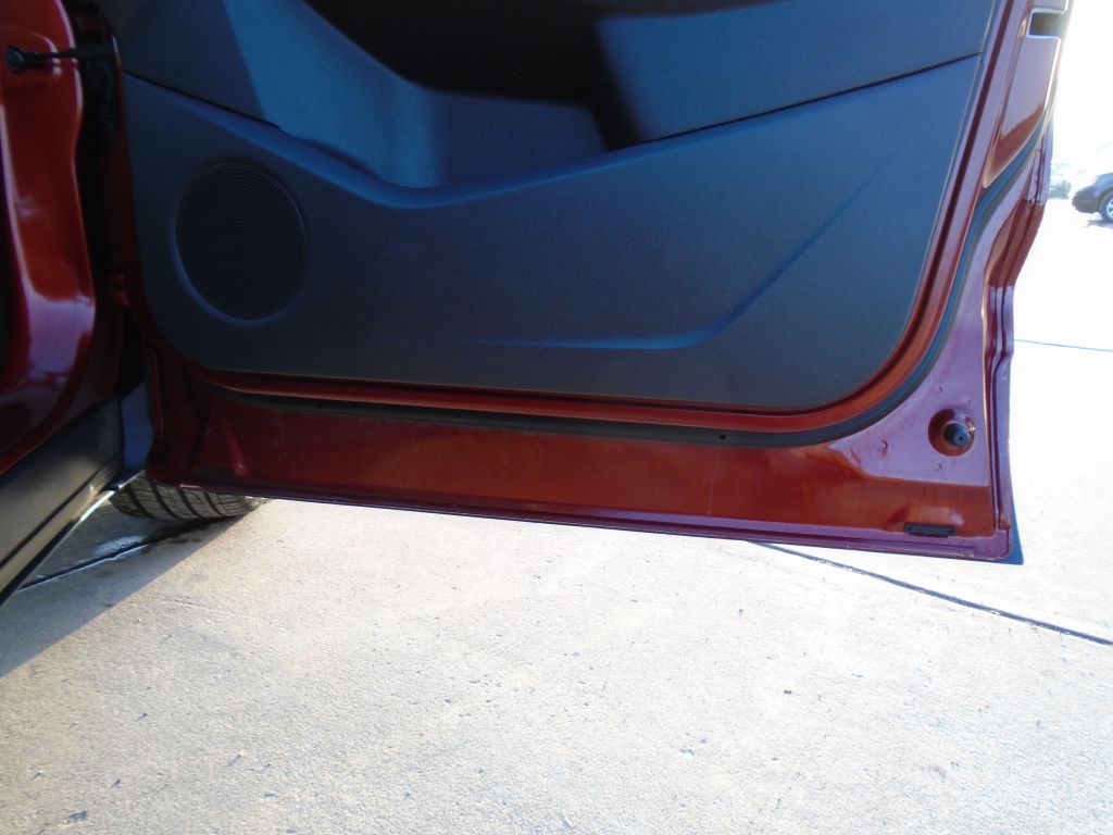 Photo 35 of this FORD ESCAPE
