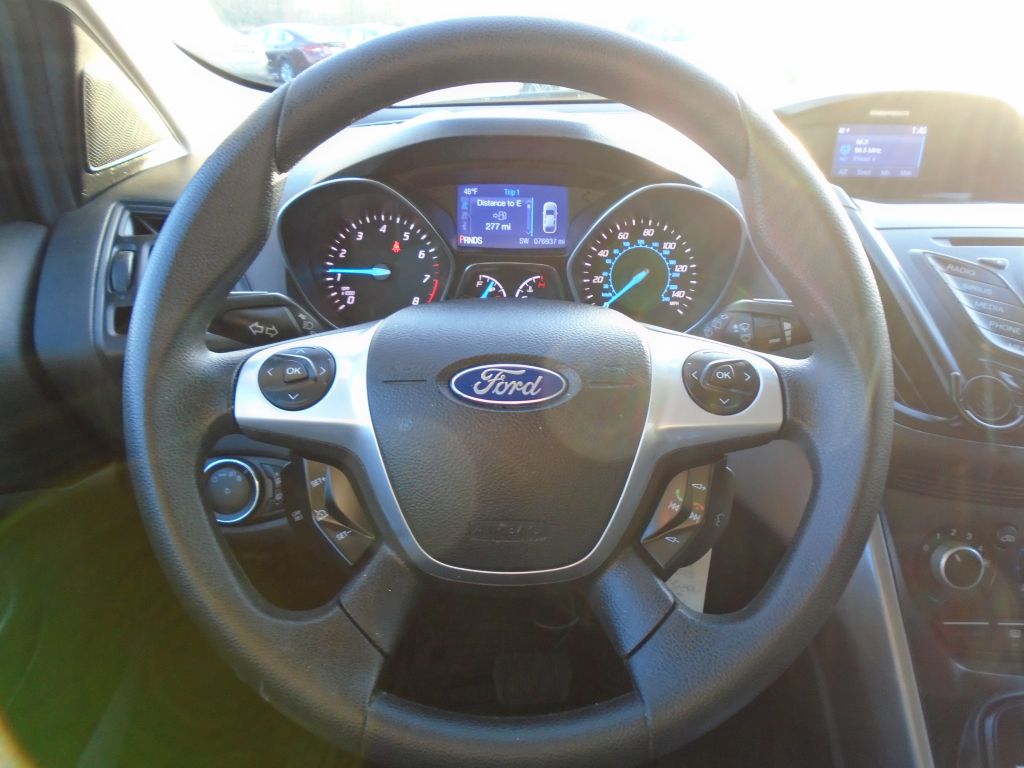 Photo 43 of this FORD ESCAPE