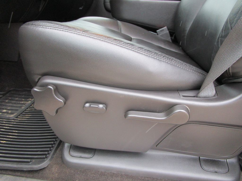 Photo 17 of this CHEVROLET SILVERADO 1500