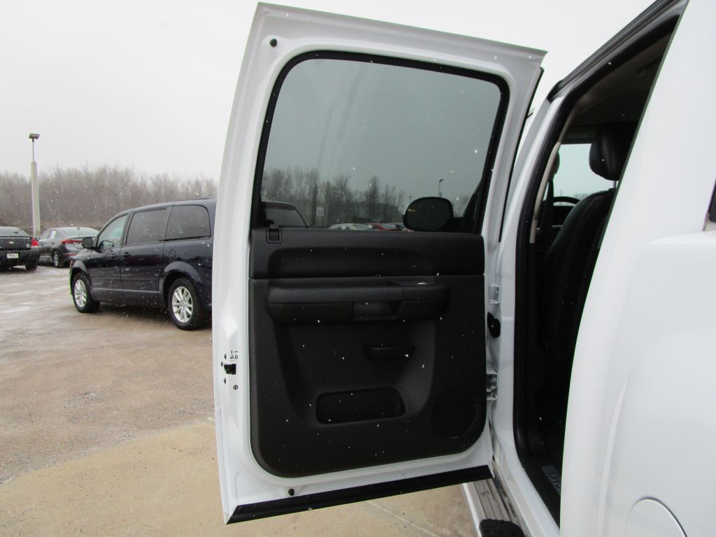 Photo 26 of this CHEVROLET SILVERADO 1500