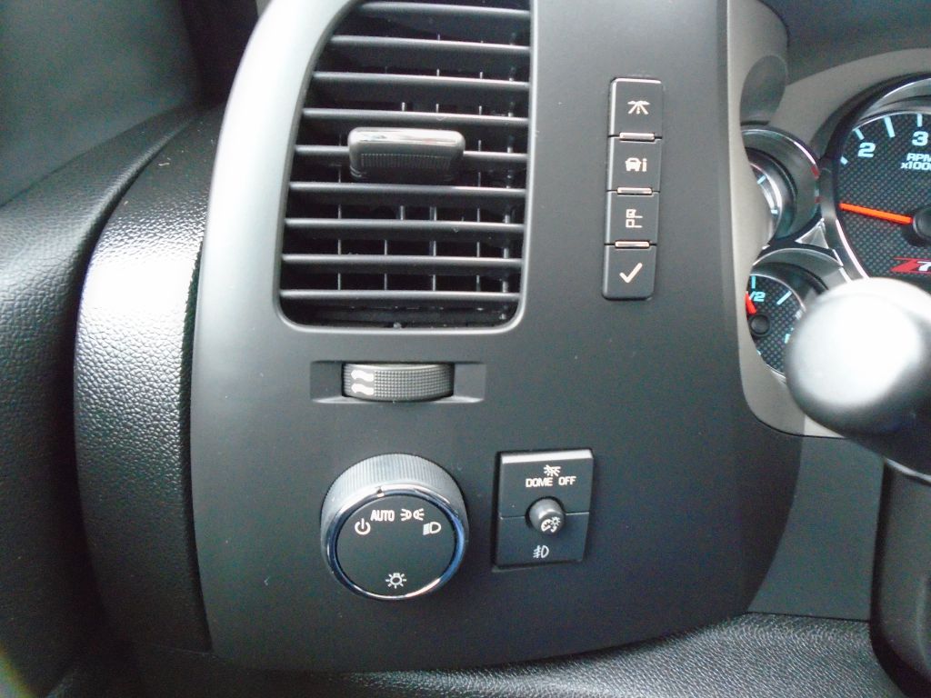 Photo 49 of this CHEVROLET SILVERADO 1500