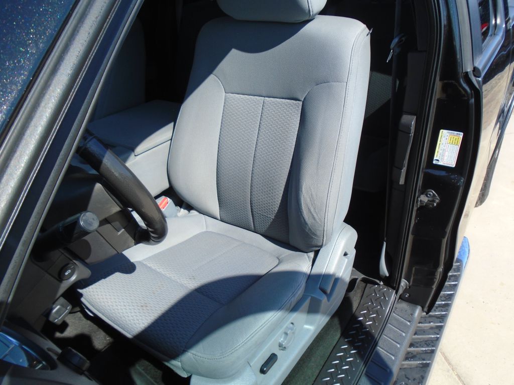 Photo 18 of this FORD F150