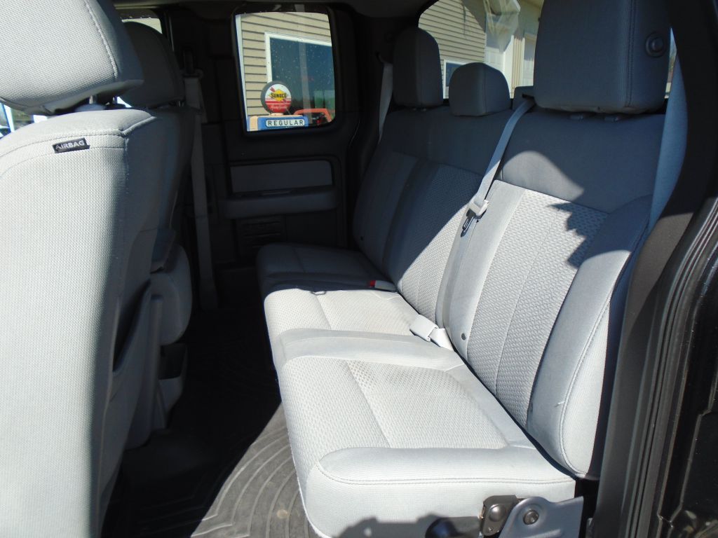Photo 22 of this FORD F150