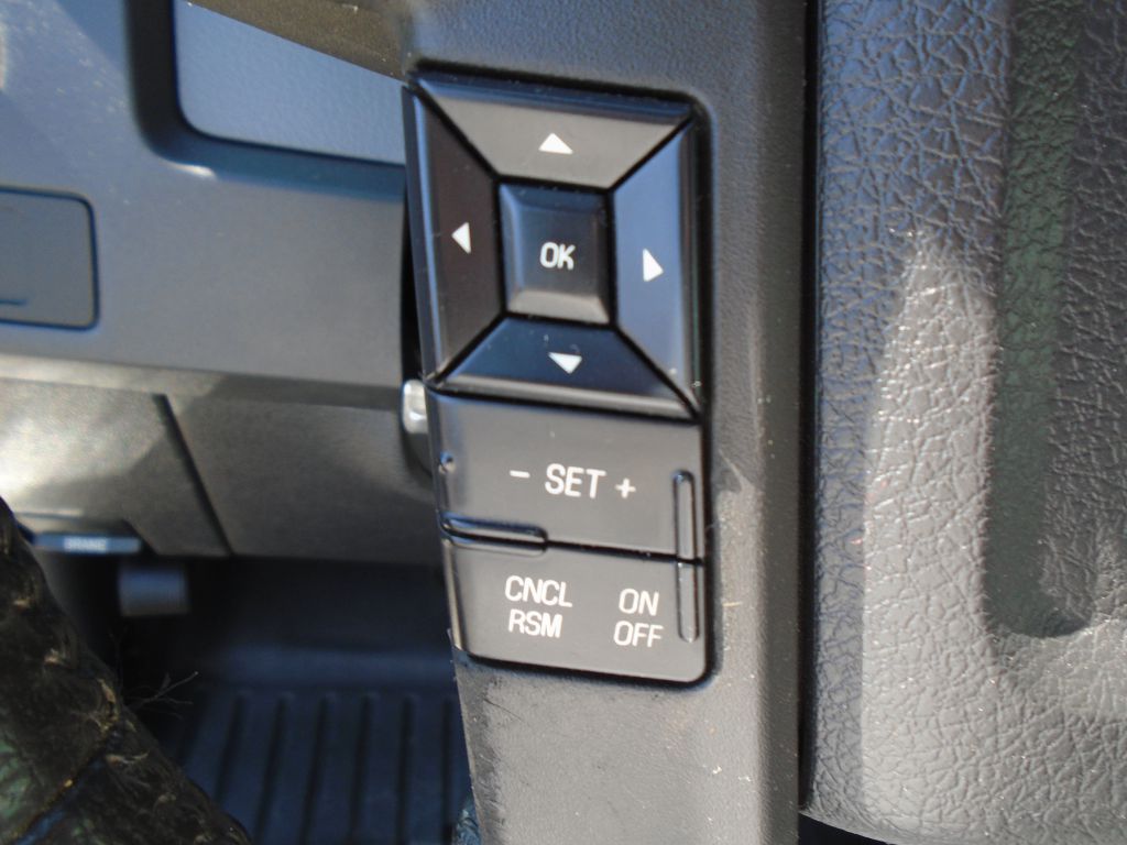 Photo 45 of this FORD F150