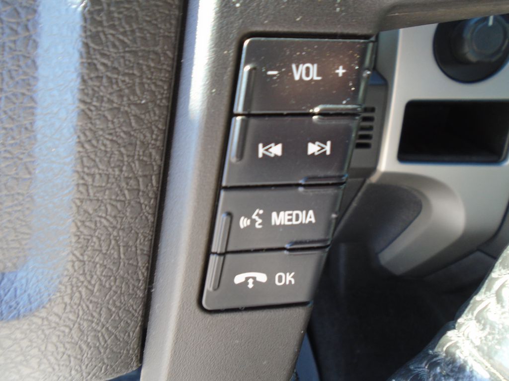 Photo 46 of this FORD F150