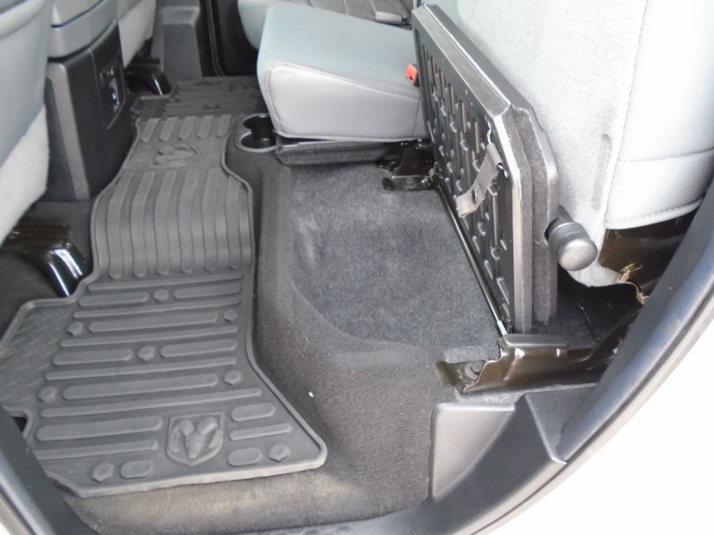 Photo 26 of this RAM 1500