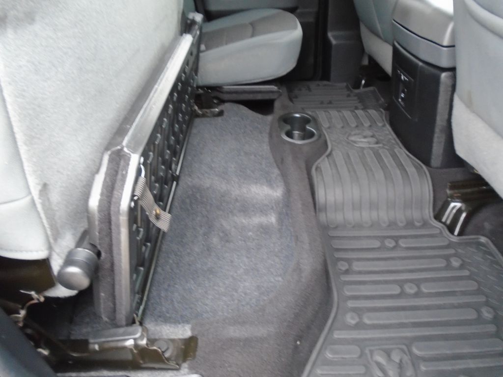 Photo 43 of this RAM 1500