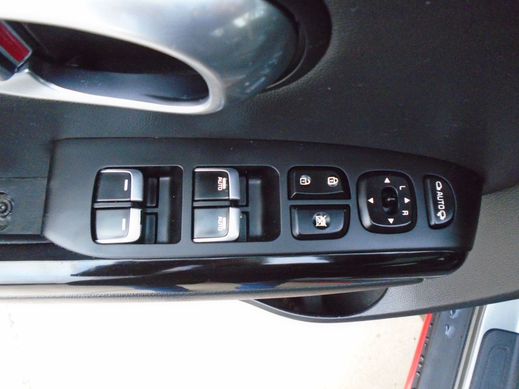 Photo 18 of this KIA SOUL