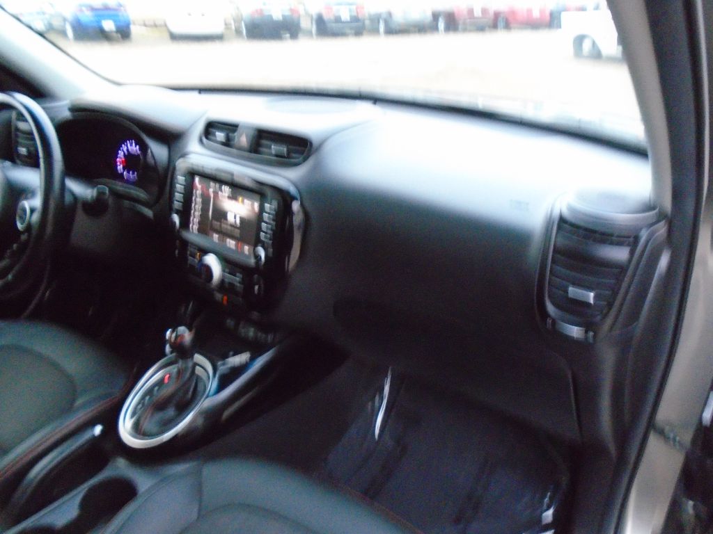 Photo 34 of this KIA SOUL