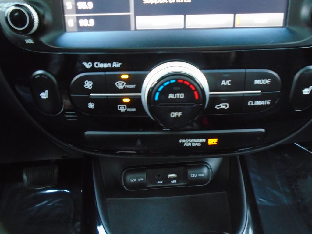 Photo 56 of this KIA SOUL