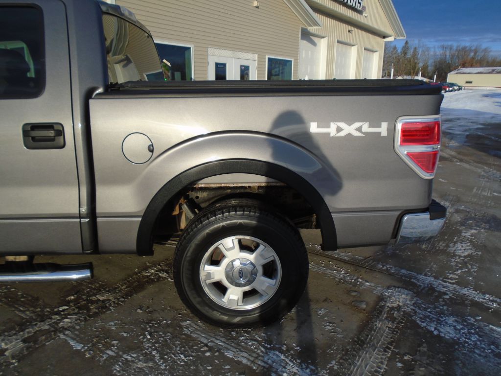 Photo 5 of this FORD F150
