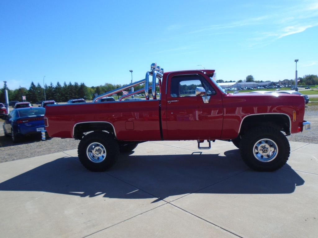 Photo 6 of this CHEVROLET K10