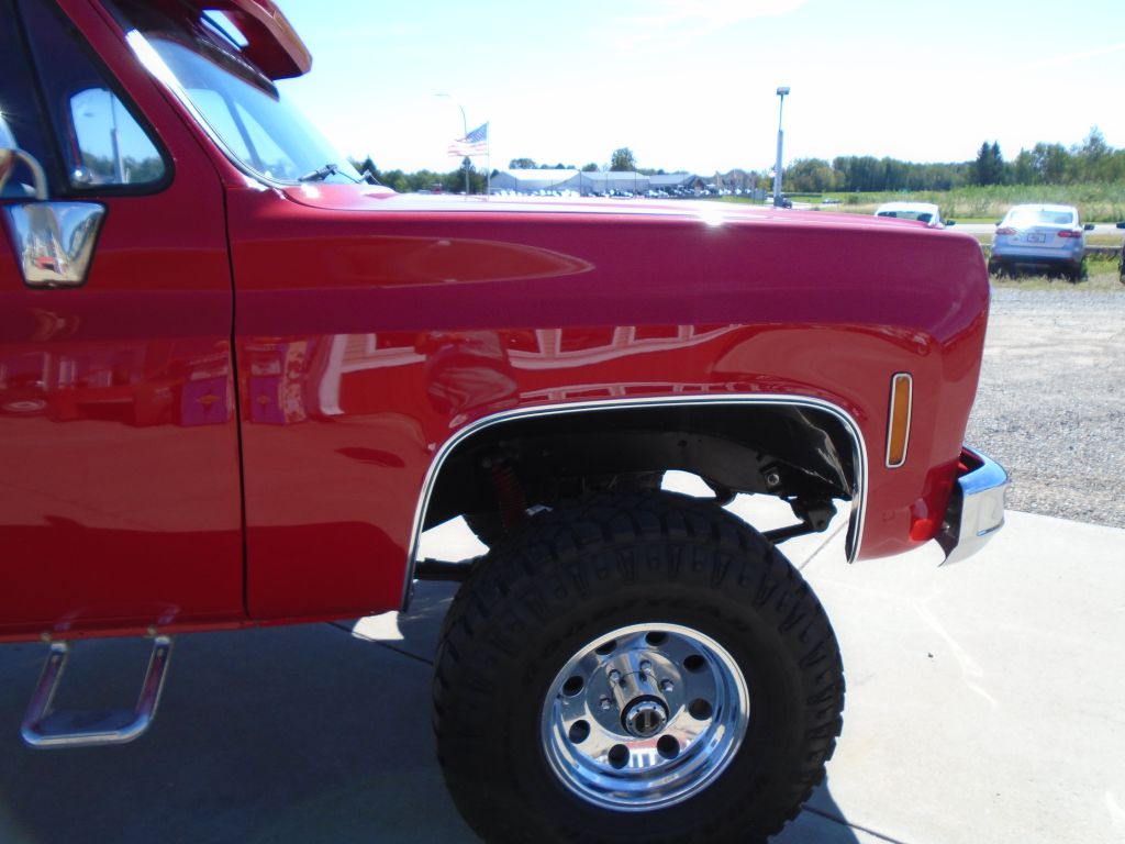 Photo 8 of this CHEVROLET K10