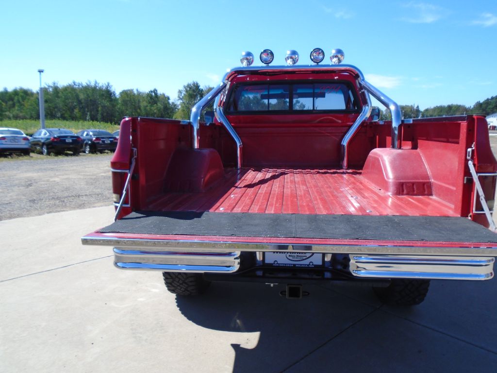 Photo 12 of this CHEVROLET K10