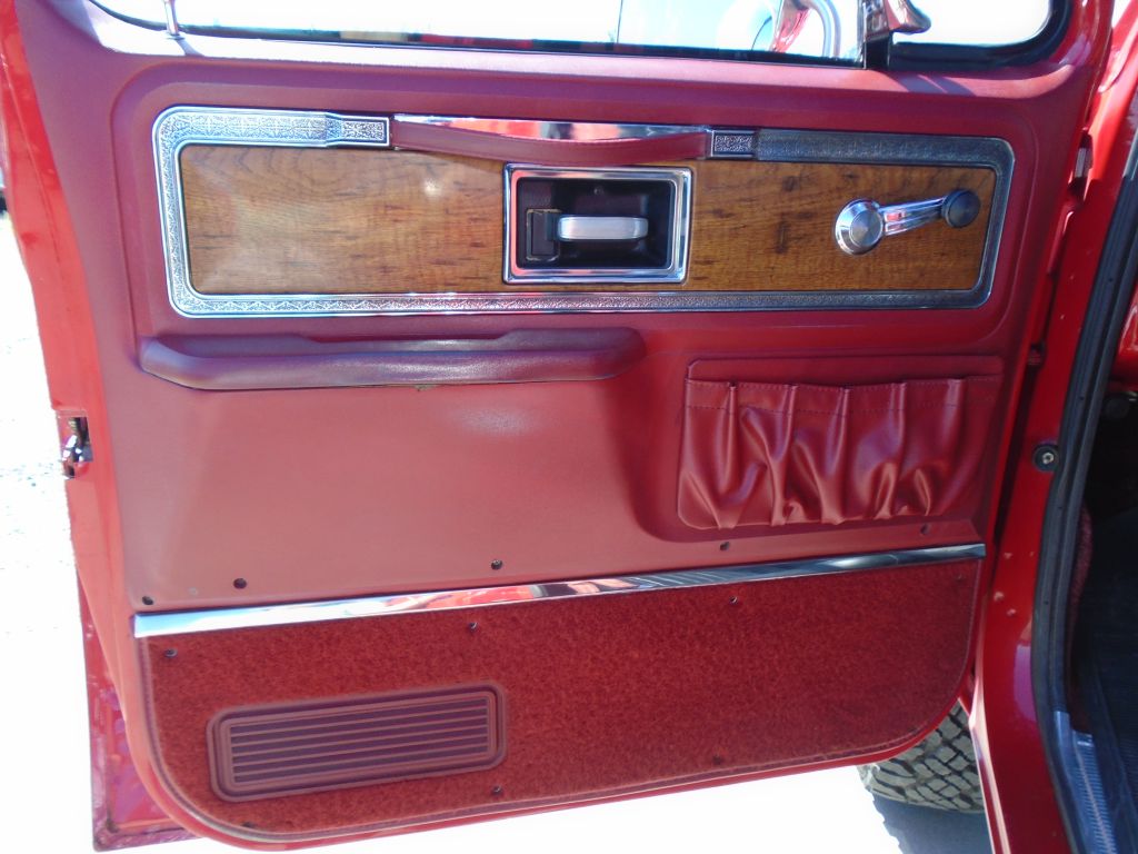 Photo 16 of this CHEVROLET K10