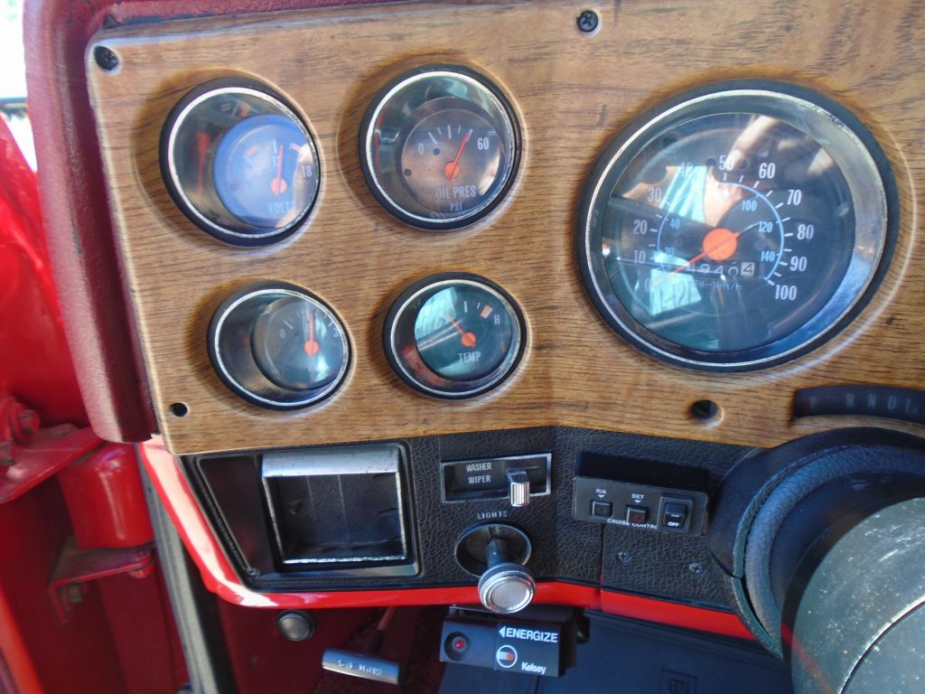 Photo 33 of this CHEVROLET K10