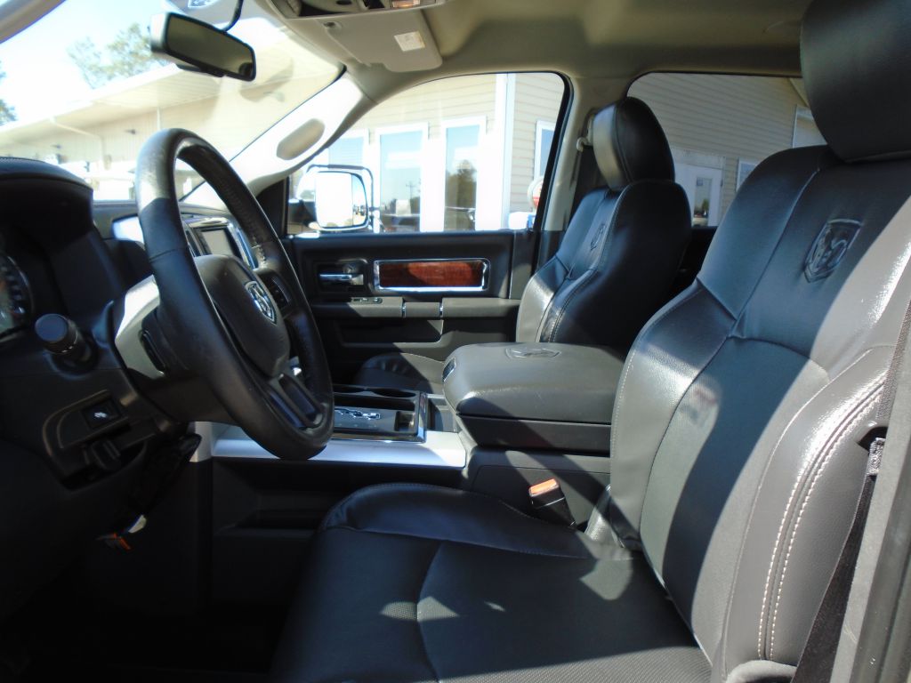 Photo 15 of this DODGE RAM 1500