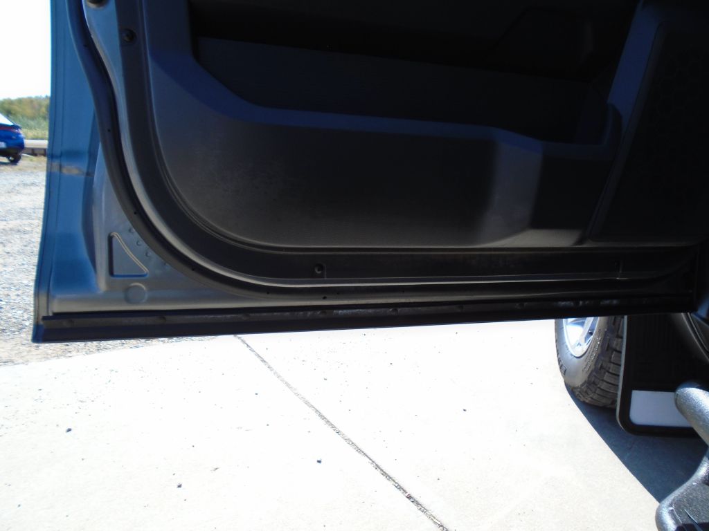 Photo 23 of this DODGE RAM 1500