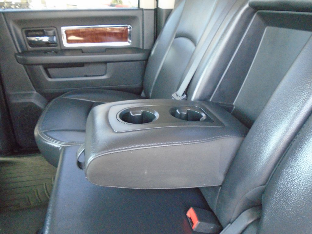 Photo 25 of this DODGE RAM 1500