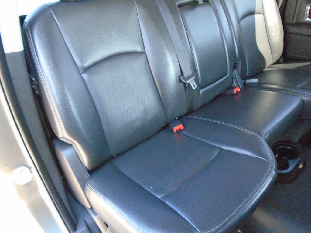 Photo 43 of this DODGE RAM 1500