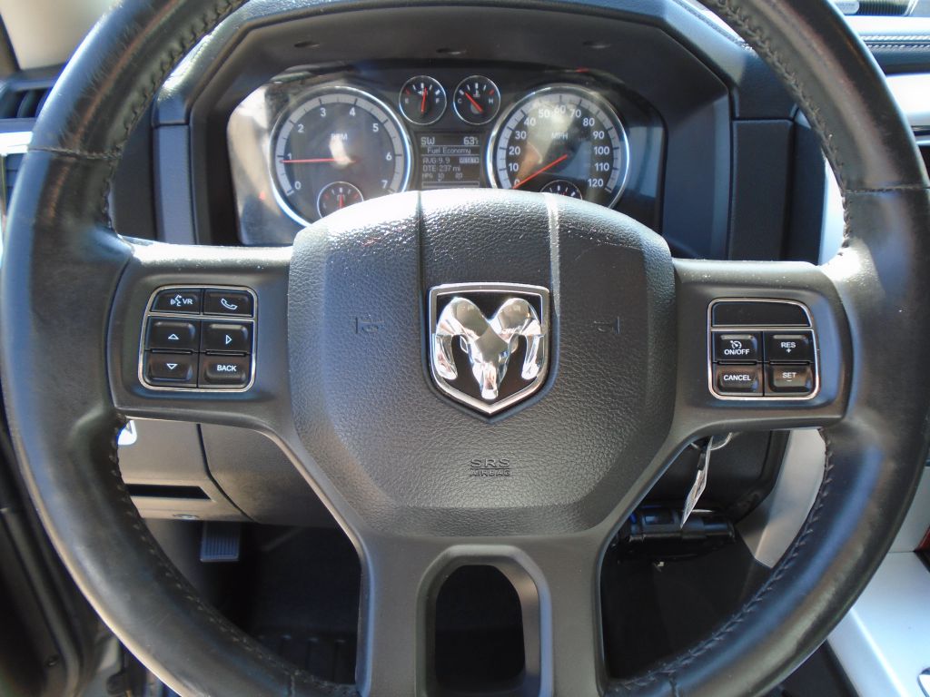 Photo 48 of this DODGE RAM 1500