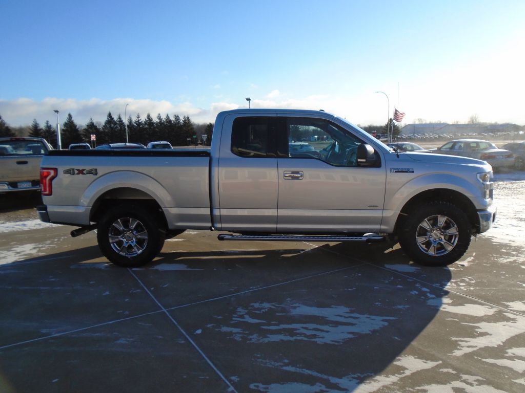 Photo 7 of this FORD F150