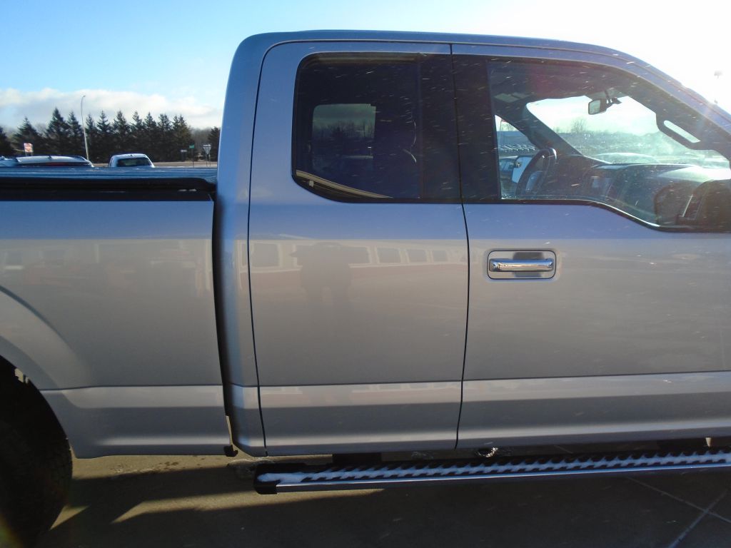 Photo 10 of this FORD F150