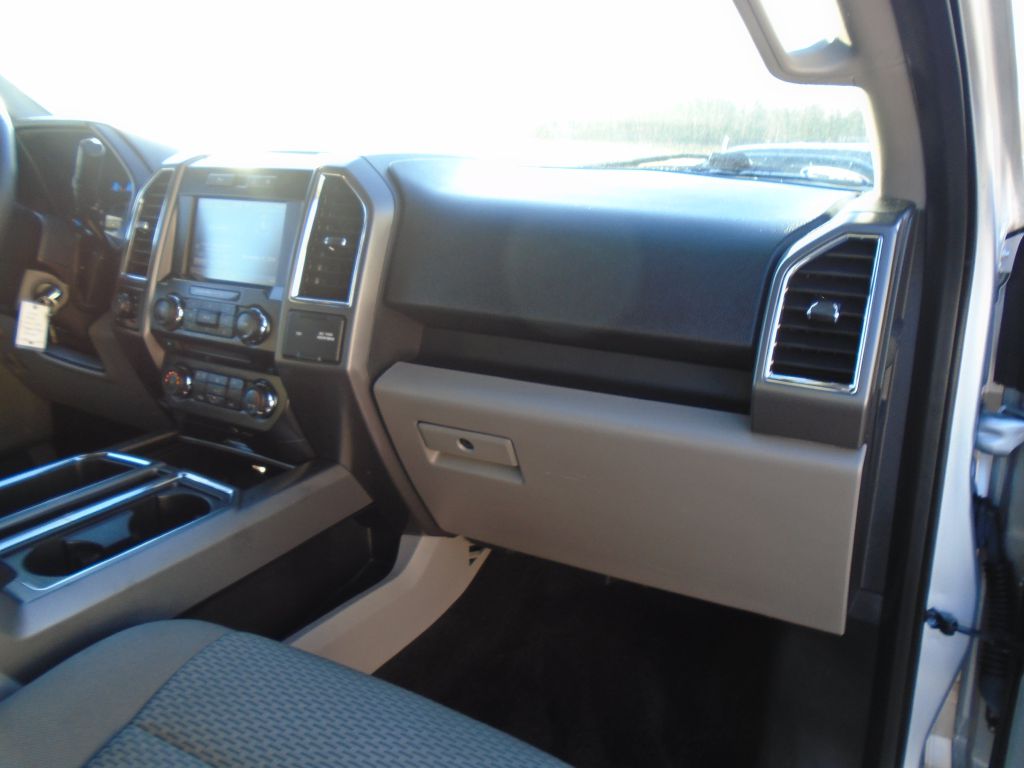 Photo 31 of this FORD F150