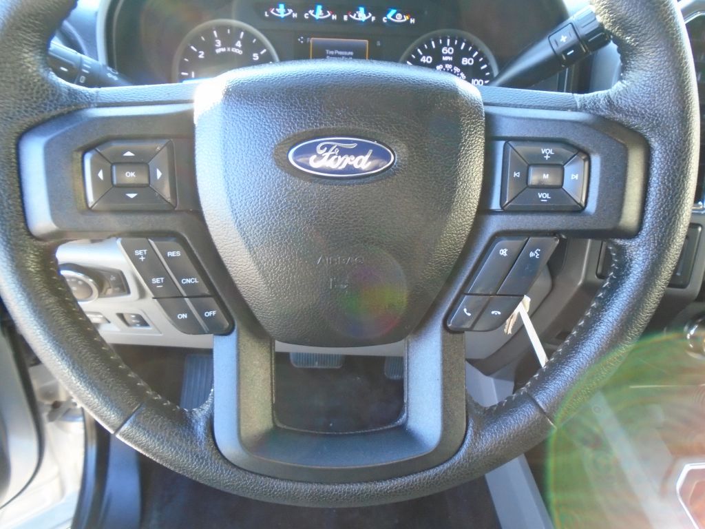 Photo 44 of this FORD F150