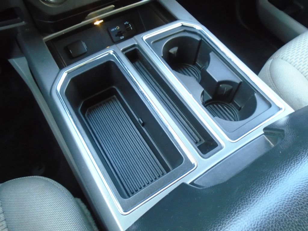 Photo 54 of this FORD F150