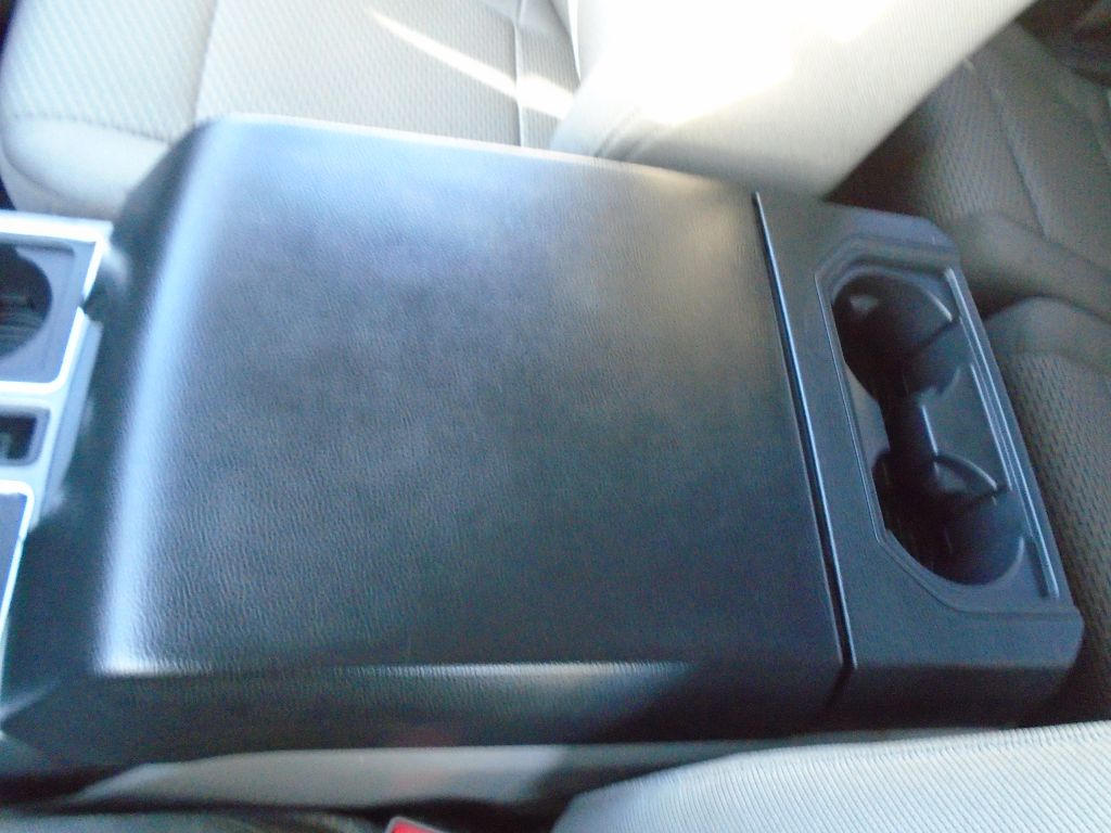 Photo 55 of this FORD F150