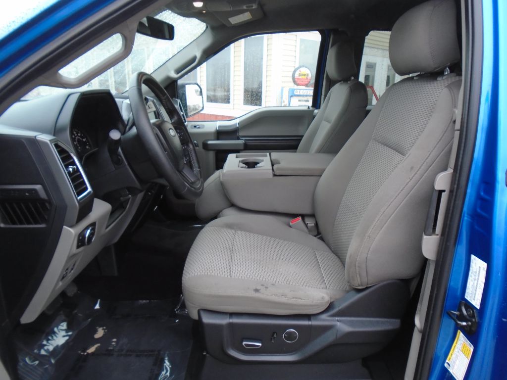 Photo 15 of this FORD F150