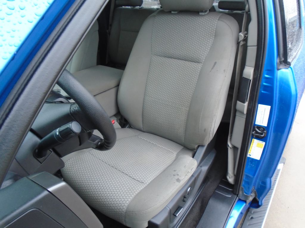 Photo 19 of this FORD F150