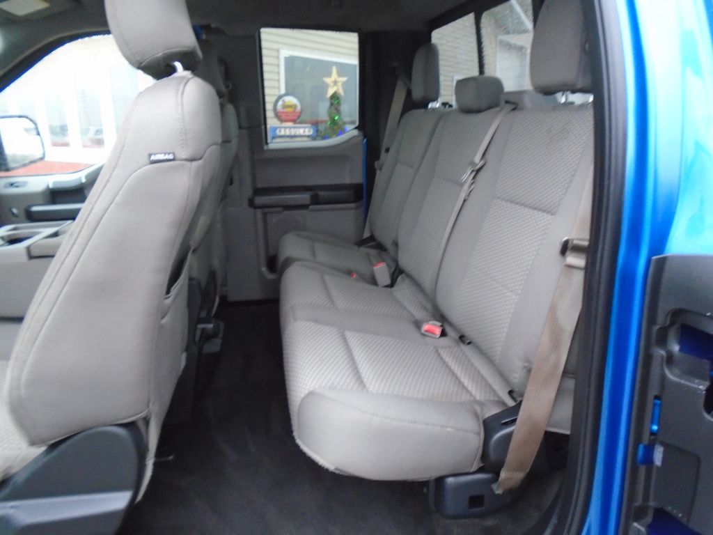 Photo 24 of this FORD F150