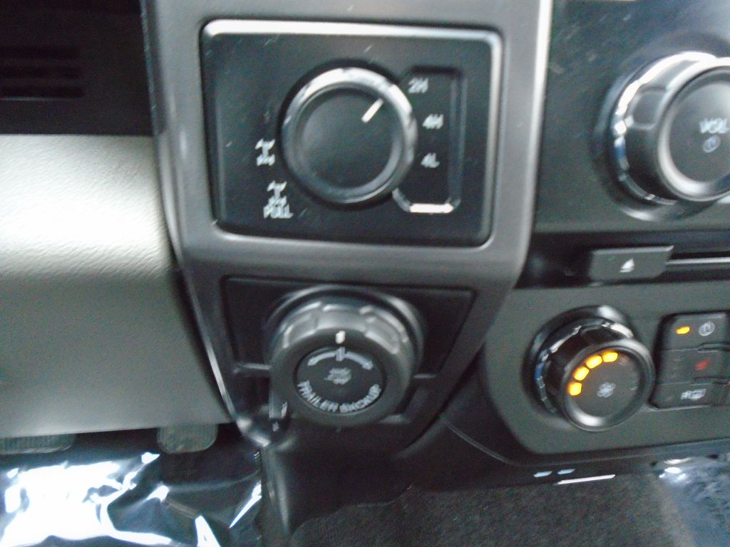 Photo 51 of this FORD F150