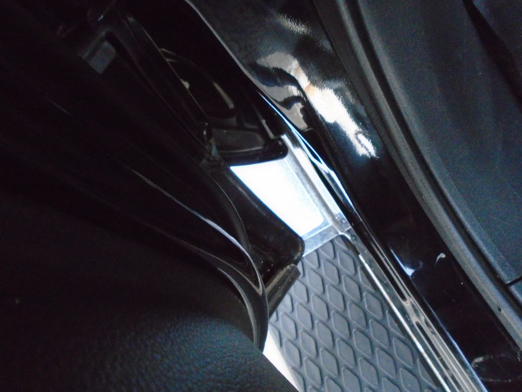 Photo 28 of this NISSAN TITAN
