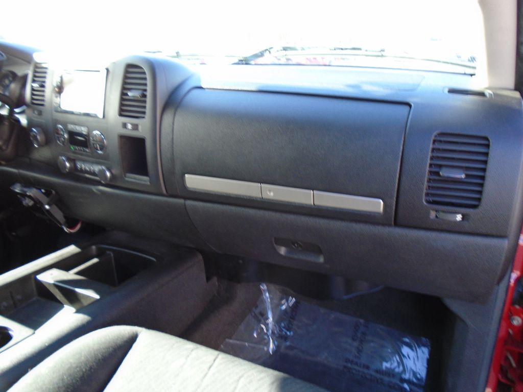 Photo 32 of this CHEVROLET SILVERADO 1500