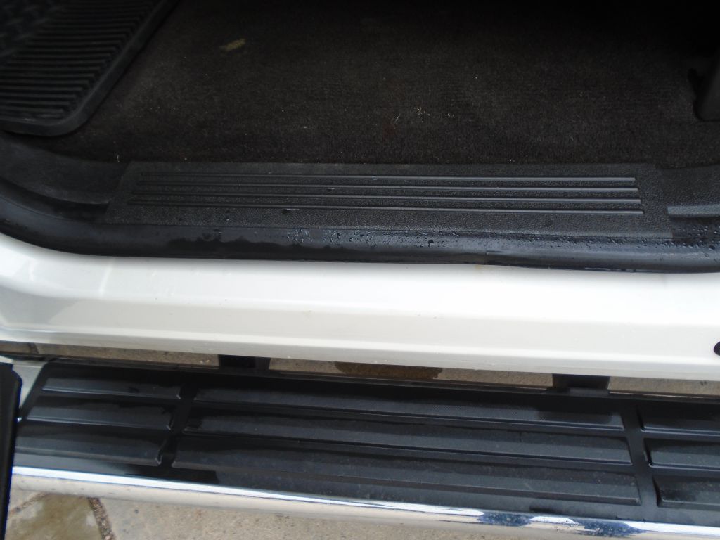 Photo 28 of this GMC SIERRA