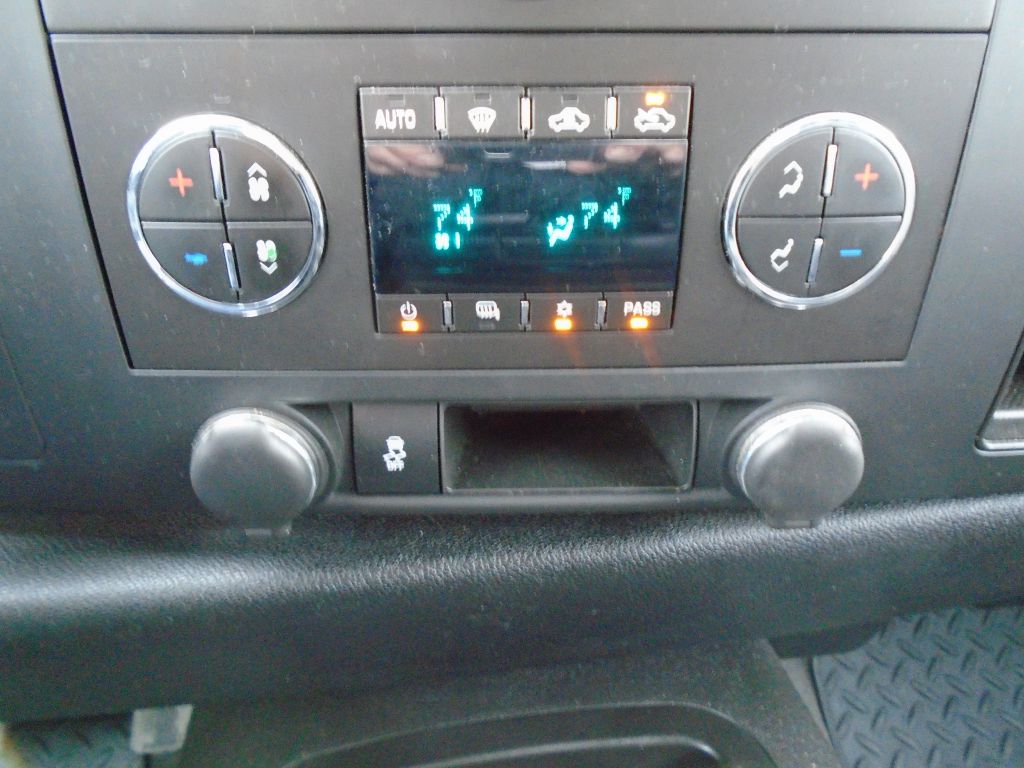 Photo 54 of this GMC SIERRA