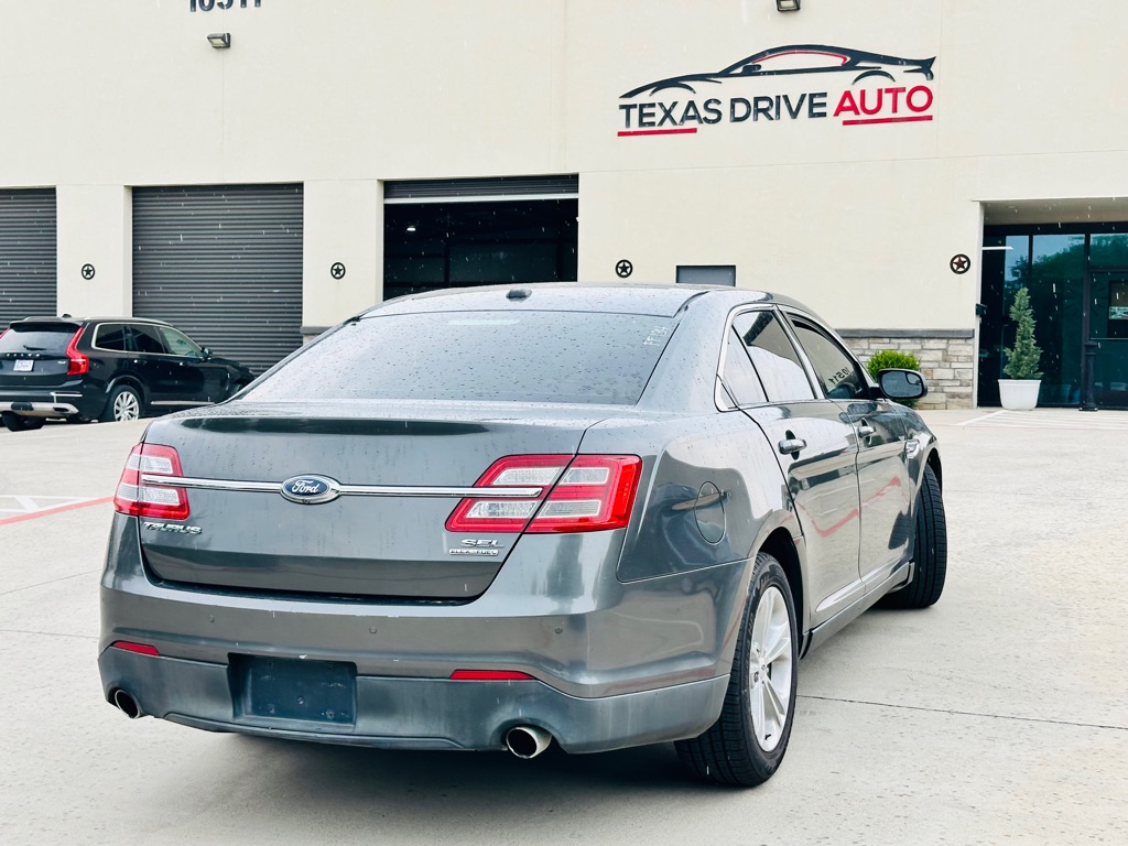 Photo 7 of this FORD TAURUS
