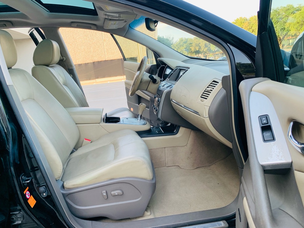 Photo 21 of this NISSAN MURANO