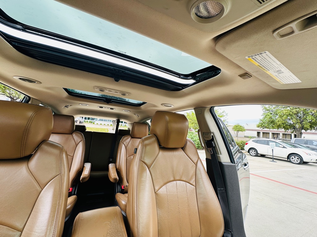 Photo 27 of this BUICK ENCLAVE