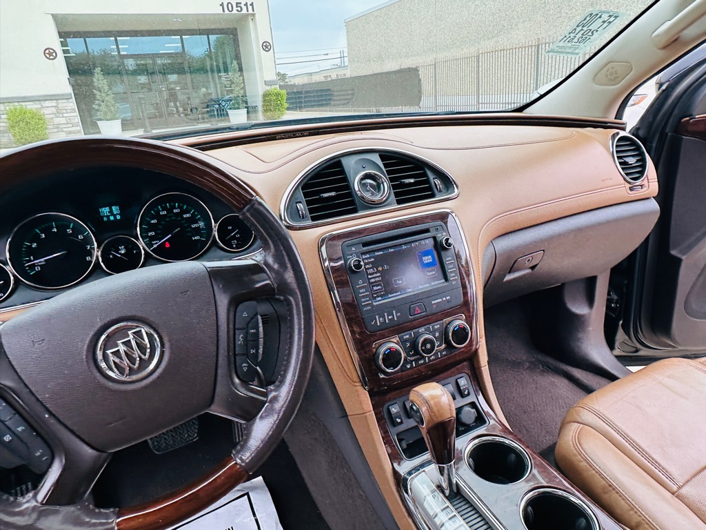 Photo 16 of this BUICK ENCLAVE
