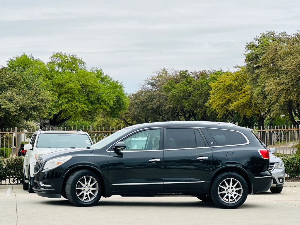 Photo 6 of this BUICK ENCLAVE