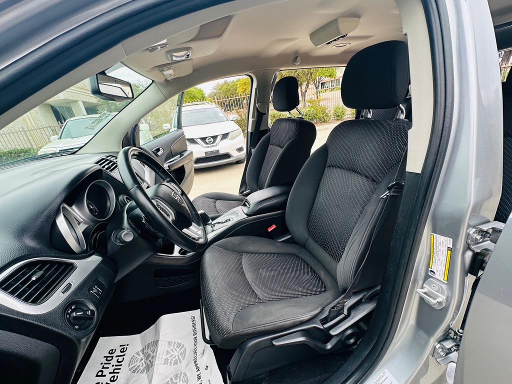 Photo 16 of this DODGE JOURNEY
