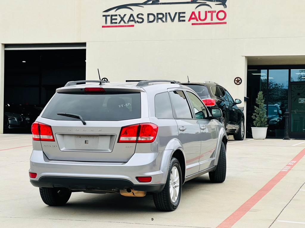 Photo 10 of this DODGE JOURNEY